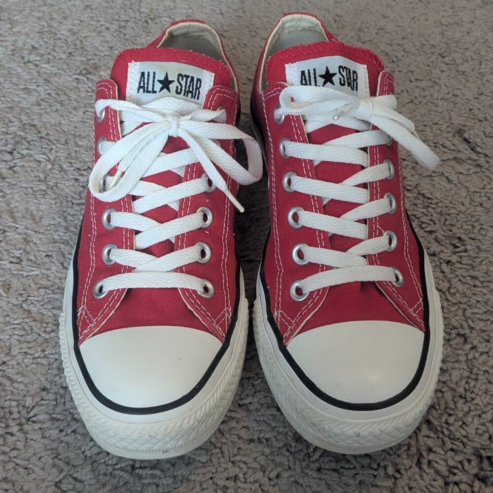 Red Converse All Stars size 8 womens  / 6 mens